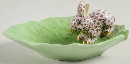 Rabbits & Bunnies (Single) Bunny On Cabbage Leaf-Chocolate - No Box 60