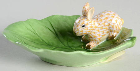 Rabbits & Bunnies (Single) Bunny On Cabbage Leaf-Butterscotch - No Box