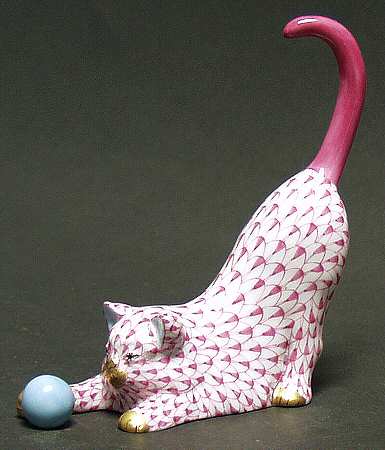 Cats Cat With Ball-Raspberry - No Box