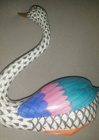 Waterfowl Swan-Black - No Box