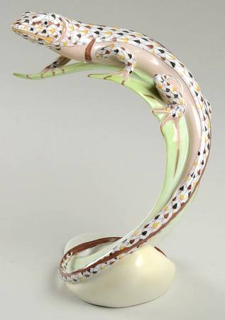 Reptiles-Snakes Lizard On Leaf-Mosaic - No Box