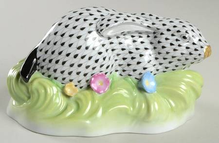 Rabbits & Bunnies (Single) Rabbit In Grass-Black - No Box