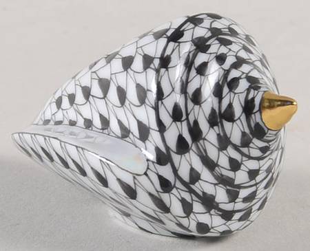 Shells Cone Shell-Black - No Box