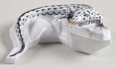 Reptiles-Snakes Lizard-Black/Black Stripe - No Box