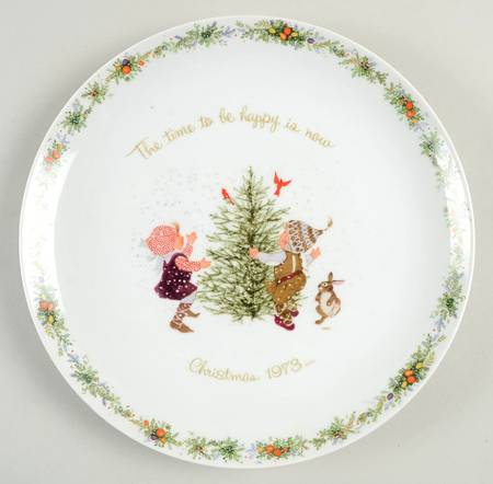 Christmas Plate Time To Be Happy Is Now - No Box 73a