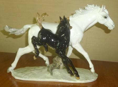 Horses Mare And Foal - No Box
