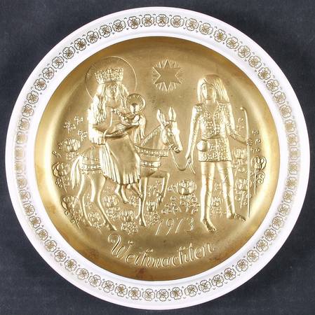 The Holy Family Christmas Plates by Hutschenreuther