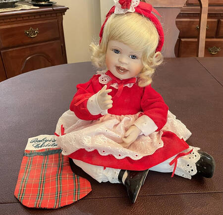 Hmm Doll-Vickie Walker 1st's Leah - No Box