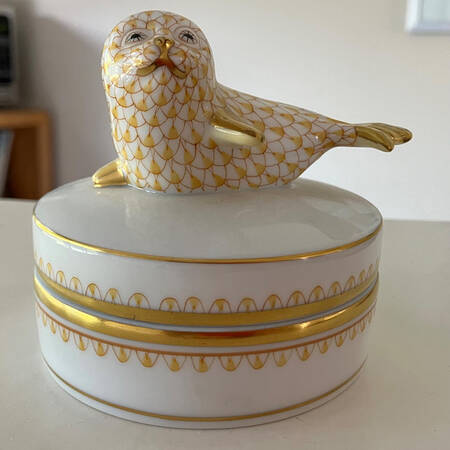 Boxes Round Seal Box-Butterscotch - No Box