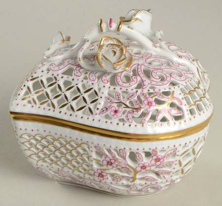 Boxes Openwork Heart Box-Pink - No Box