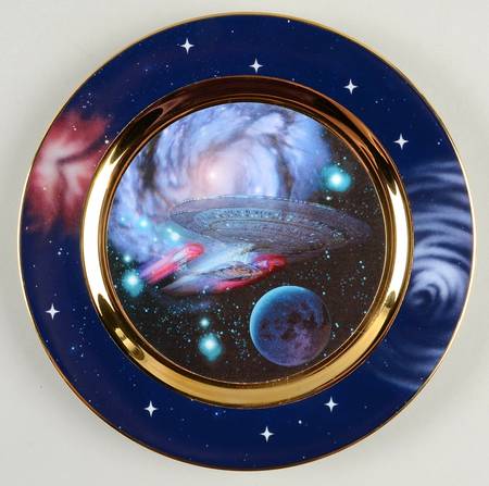Star Trek-Ships In Motion Plate Set A Course-Warp 5 - Boxed
