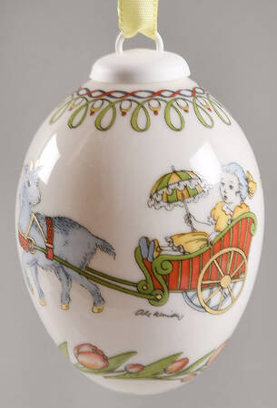 Annual China Spring Egg 1994 Egg - Boxed