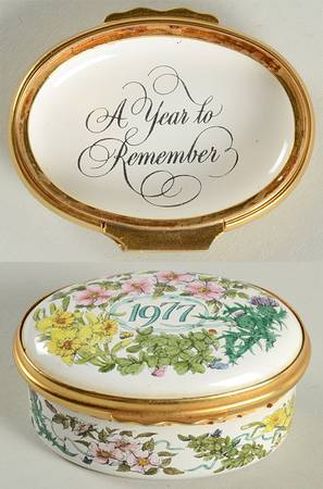 Annual Year Box-A Year To Remember by Halcyon Days