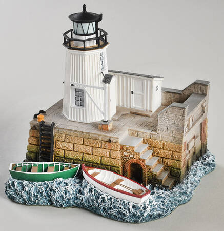 Collectors Society Lighthouse Old Portland Breakwater, Me - No Box
