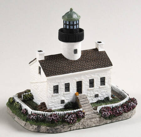 Great Lighthouses of the World Old Point Loma, Ca - Boxed