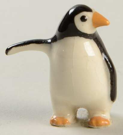 Hagen-Renaker Figurines Baby Penguin - Style Two - No Box