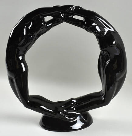 Haeger Figurine Eternity Circle Lovers-Black - Boxed
