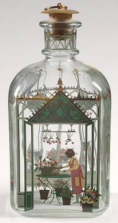 Christmas Decanters-Bottles 1999 Christmas Bottle - Boxed