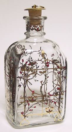 Christmas Decanters-Bottles 2004 Christmas Bottle - Boxed