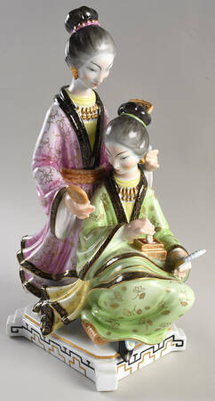 Asian Geisha-Pair - No Box