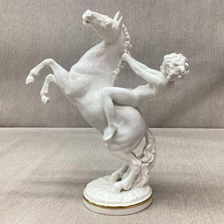 Nudes Young Girl On A Horse - No Box