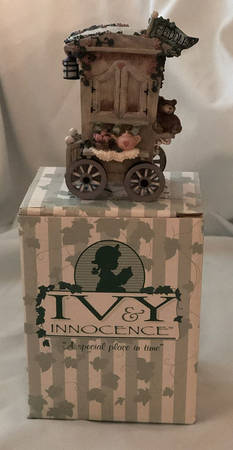Ivy & Innocence Winston's Peddler Wagon - Boxed