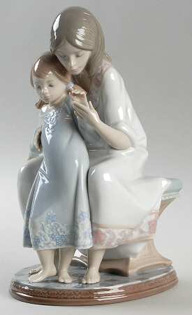 Women and Children by Lladro