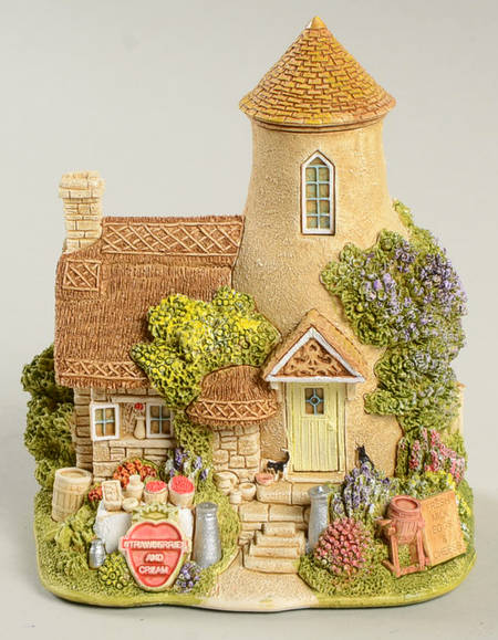 Lilliput Lane Collectors Club Gold Top - No Box
