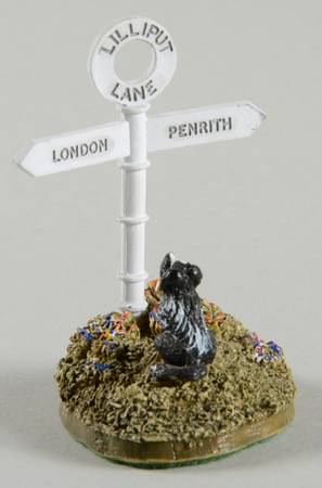 Lilliput Lane Collectors Club Little Lost Dog Ver 1 - No Box