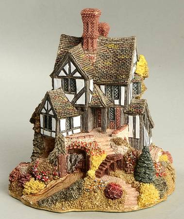 Lilliput Lane Collectors Club Wenlock Rise - No Box