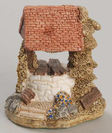 Lilliput Lane Collectors Club Wishing Well - No Box