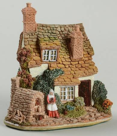 Lilliput Lane Collectors Club Kiln Cottage - No Box