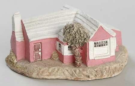 English Cottages Bermuda Cottage-Ver 1/Pink - Boxed