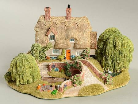 English Cottages Grantchester Meadows - Boxed by Lilliput Lane