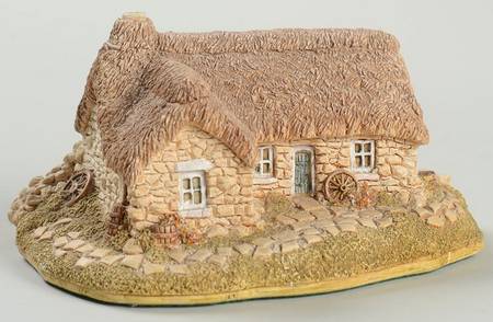 Scottish Collection Culloden Cottage - No Box