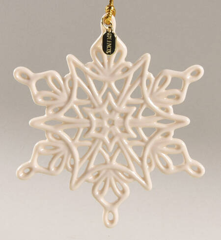 Snow Fantasies Snowflake 2024-Snowflake - No Box
