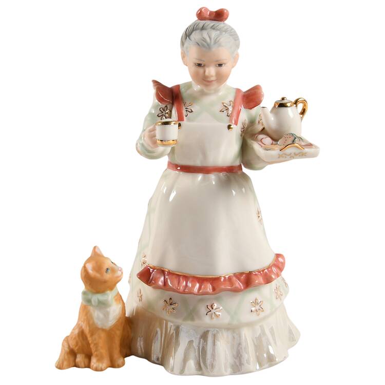 Lenox Christmas Figurine Mrs. Claus' Welcome-Classic Edition - Boxed by Lenox