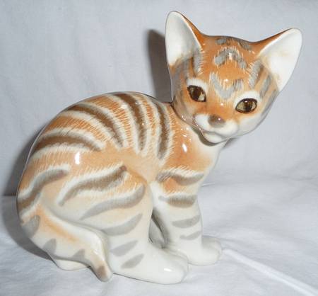 Lomonosov Figurines Kitten - No Box