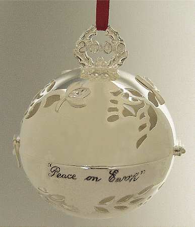 Giving Balls Peace On Earth Ball - Boxed