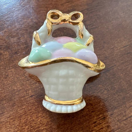 Lenox Jewelry Easter Egg Basket Pin - No Box