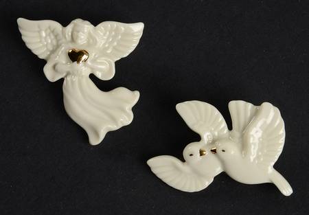 Lenox Jewelry Angel & Doves Pin Set - No Box