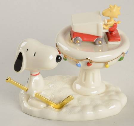 Peanuts Figurines Ready To Skate - Boxed