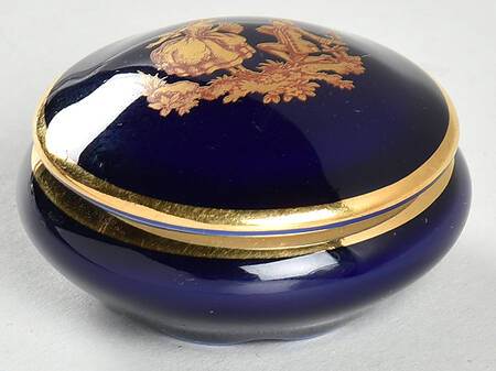 Limoges Miniature Figurines & Giftware Cobalt Round Box - The Proposal - No Box