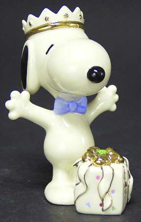 Snoopy's Birthday Surprise August - Boxed