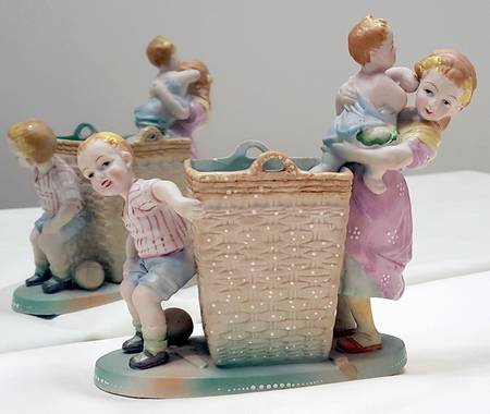 Ardalt Figurines Children Playing In Basket-Boy - No Box
