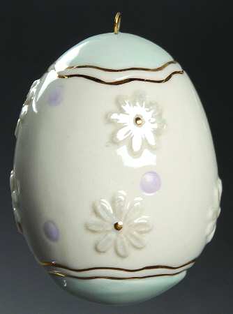 Easter Traditions Tree Egg W/ Daisies - No Box