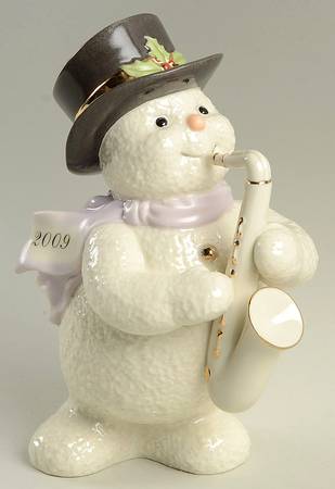 Annual Snowman Saxophone Solo - No Box