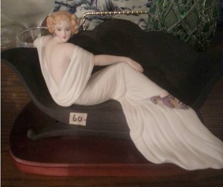 Icart Figurine 1937-Le Sofa - No Box