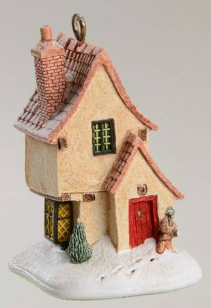 Annual Lilliput Lane Ornament Evergreens - No Box