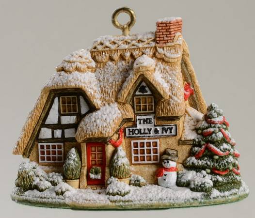 Annual Lilliput Lane Ornament Christmas Cheer - Boxed